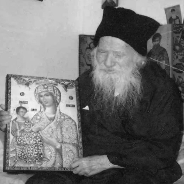 Γέροντας Πορφύριος Καυσοκαλυβίτης 